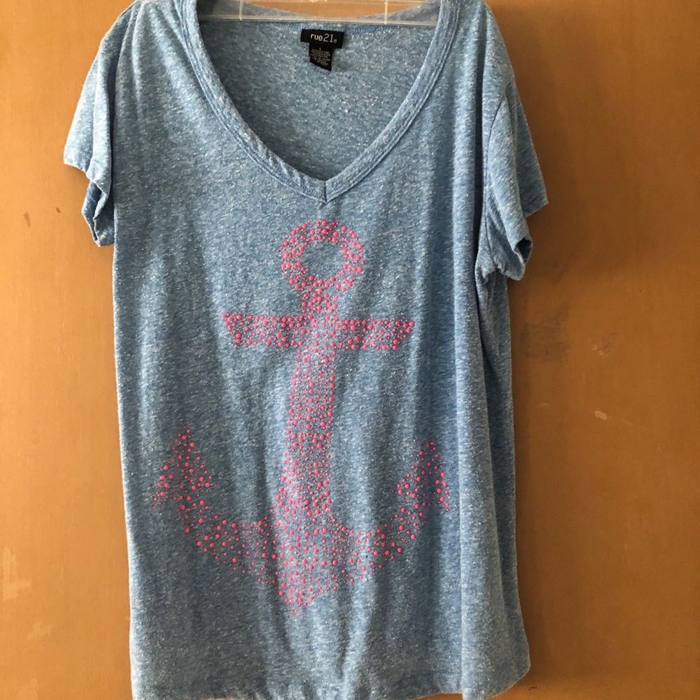 Cute, anchor v-neck from Rue 21